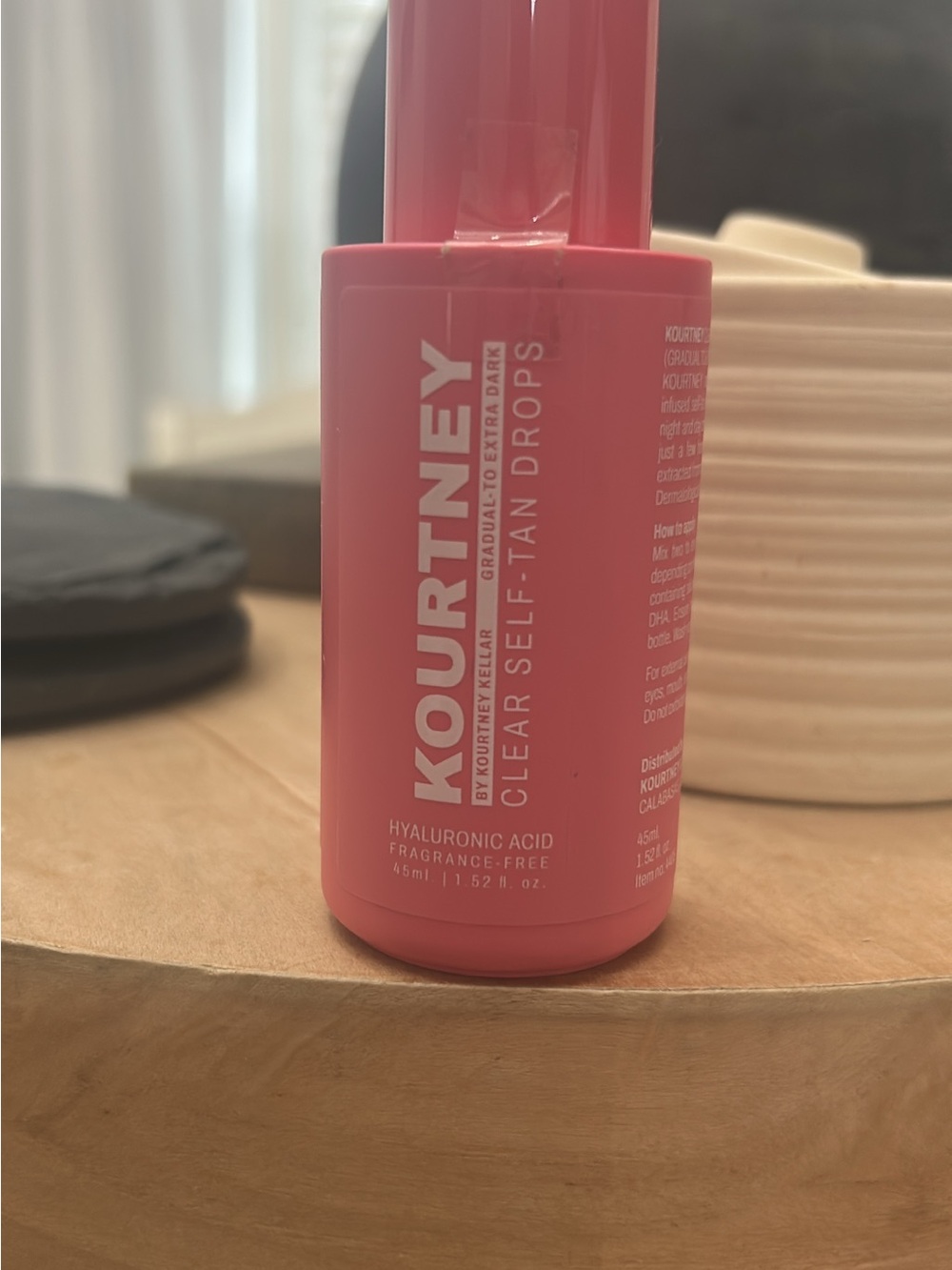 Kourtney Clear Self-Tan Drops - Pink Bottle